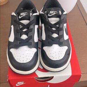 Nike Kids Dunk Low Sneakers  (TDE) 🐼